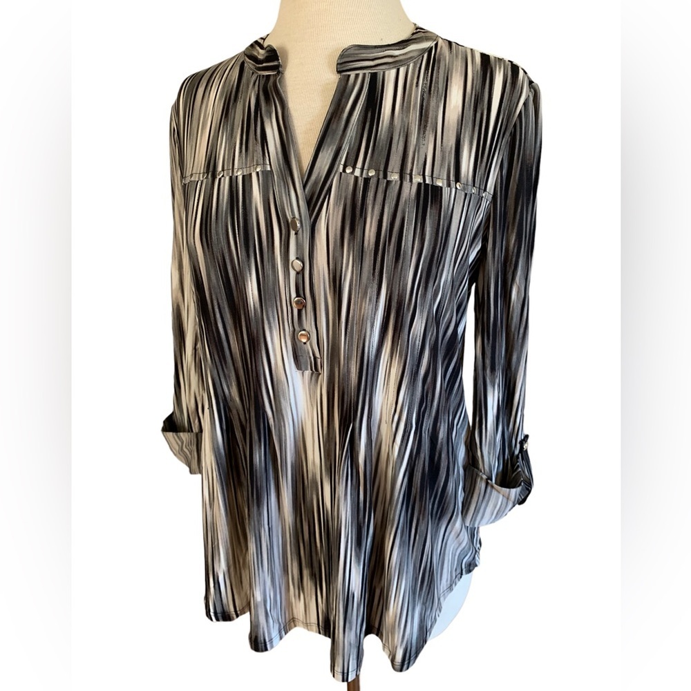 COCOMO Large Gray Black White 3/4 sleeve women’s Pintuck Blouse top shirt